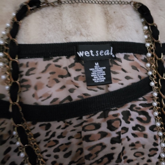 Leopard pull over - Picture 2 of 4